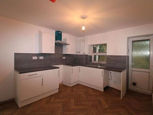 3 Bedroom House To Rent In Penybryn Terrace, Mountain Ash, CF45