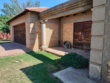 3 Bedroom House to Rent in Pellissier