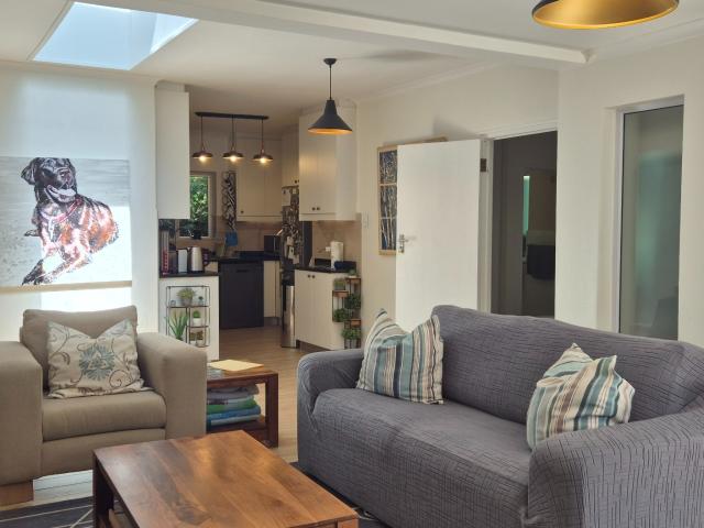 3 Bedroom House To Rent in Pinelands