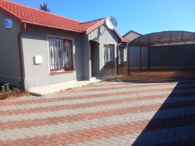 3 Bedroom house to rent in Protea Glen, Soweto