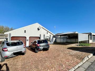 3 Bedroom house to rent in Protea Heights, Brackenfell