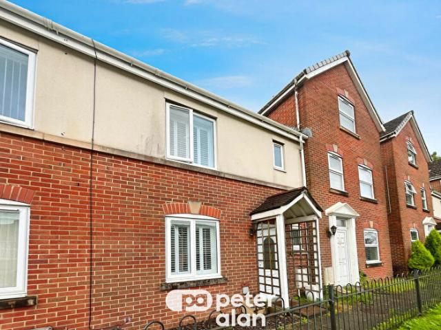 3 Bedroom House To Rent In Rhiw' Derwen, CF72