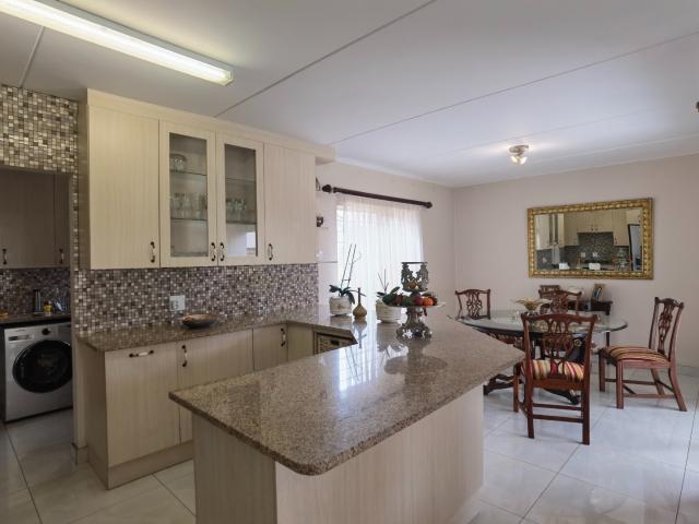 3 Bedroom House To Rent in Rietvalleirand