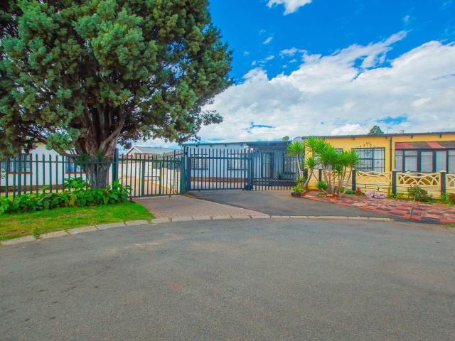 3 Bedroom house to rent in Riverlea, Johannesburg