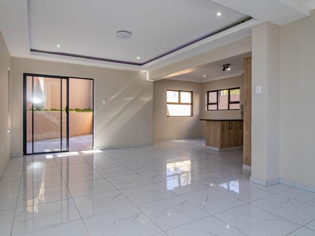 3 Bedroom House To Rent in Rivonia