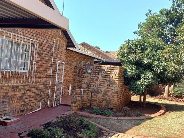 3 Bedroom house to rent in Rooihuiskraal North, Centurion