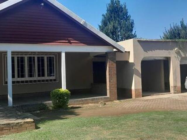 3 Bedroom House to Rent in Scottsville