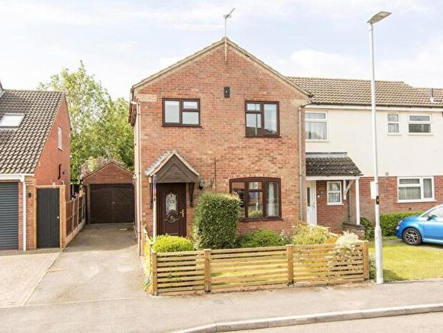 3 Bedroom House To Rent In Sawbrook, Fleckney, LE8