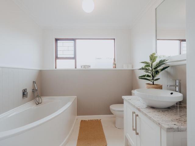 3 Bedroom House To Rent in Seaside Longships