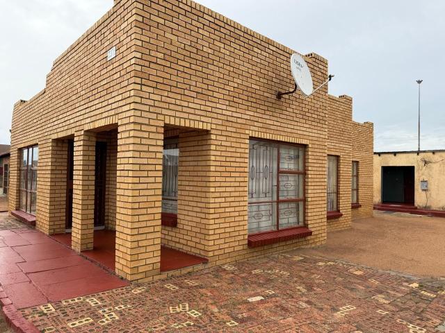 3 Bedroom House To Rent in Soshanguve JJ
