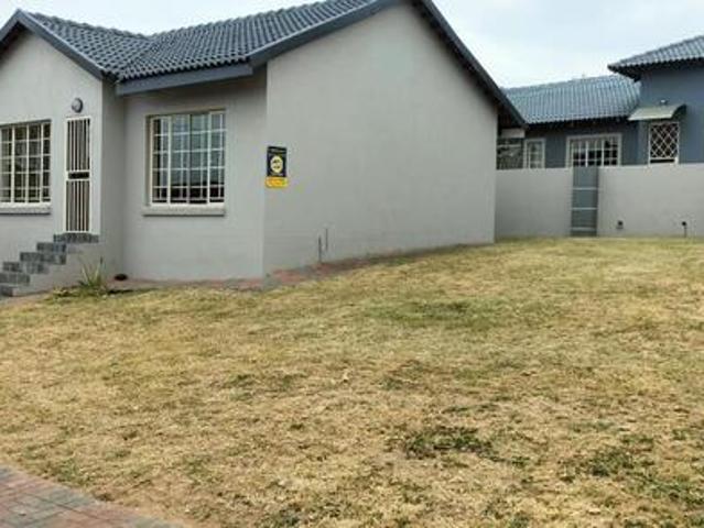 3 Bedroom House to Rent in Stonehenge Ext 13