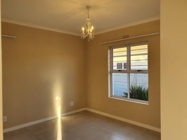 3 Bedroom House To Rent in Sunningdale