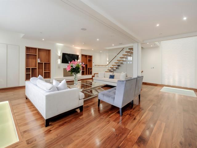 3 bedroom house to rent in sw1x