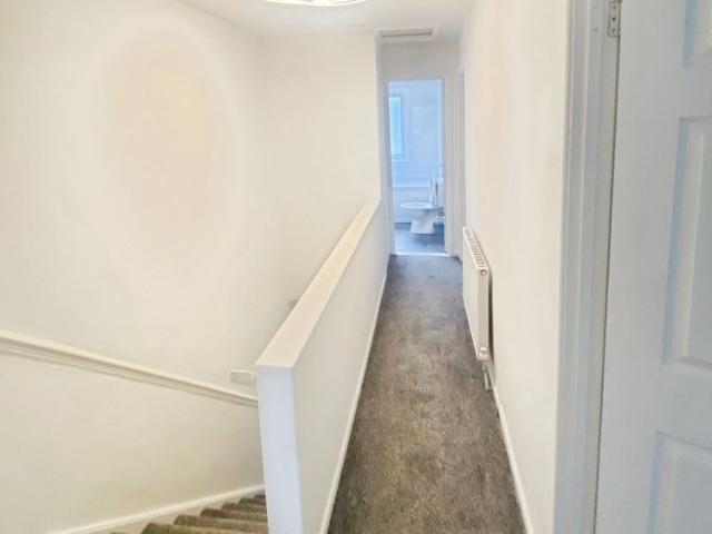 3 bedroom house to rent Mooring Close, Murdishaw, Runcorn, Cheshire, WA7