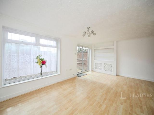 3 bedroom house to rent Peregrine Road, Luton, Bedfordshire, LU4