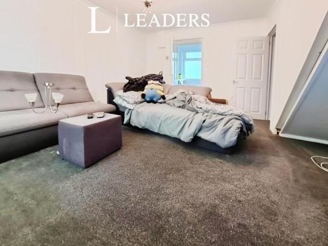3 bedroom house to rent Pyhill, Bretton, Peterborough, PE3