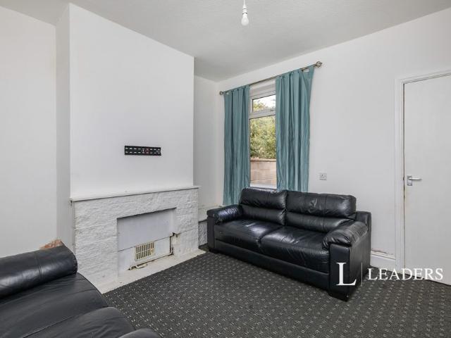 3 bedroom house to rent Redshaw Street, Derby, DE1