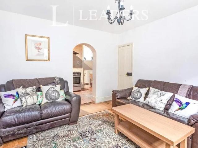3 bedroom house to rent School Lane, Buckingham, MK18