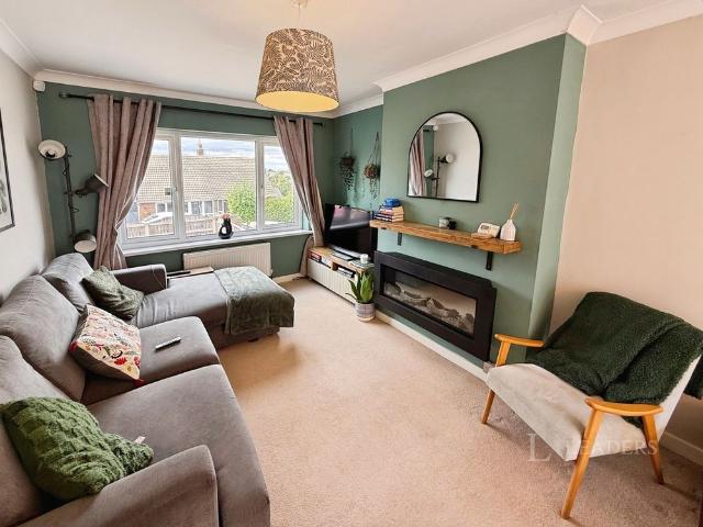 3 bedroom house to rent Springfield Avenue, Pontefract, West Yorkshire, WF8