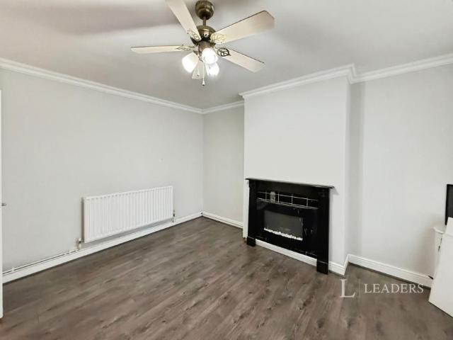 3 bedroom house to rent Swallowhurst Crescent, Liverpool, Merseyside, L11
