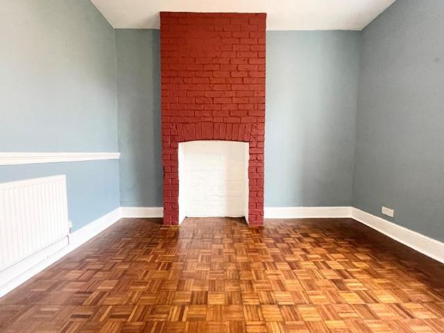 3 bedroom house to rent St. Giles Street, New Bradwell, Milton Keynes, MK13
