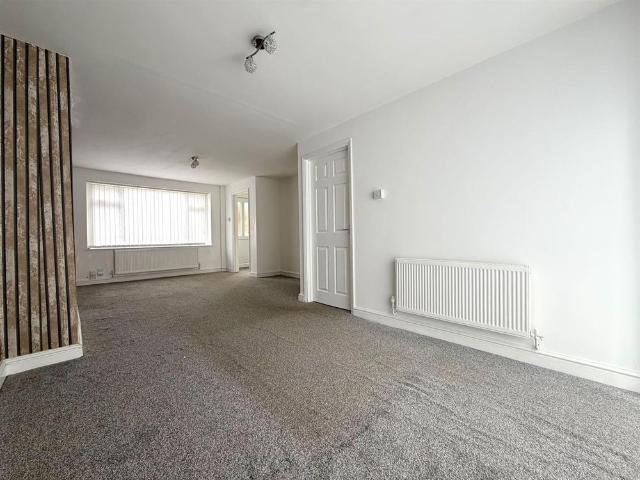 3 bedroom house terraced