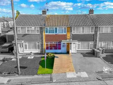 3 Bedroom House Tilbury Thurrock LS99092426