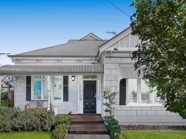 3 Bedroom House Yarraville VIC 102763443