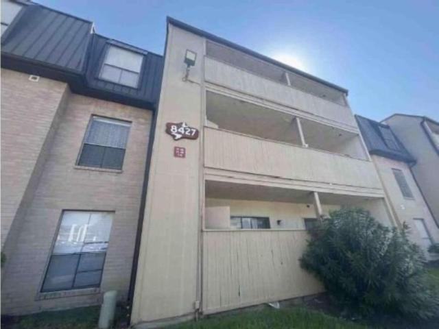 3 bedroom, Houston TX 77054 105989876