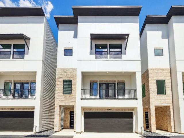 3 bedroom, Houston TX 77055 LS105598560
