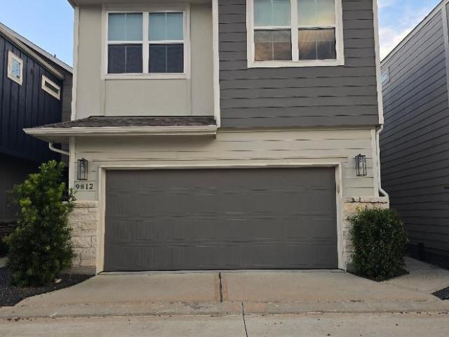 3 bedroom, Houston TX 77080 106244722