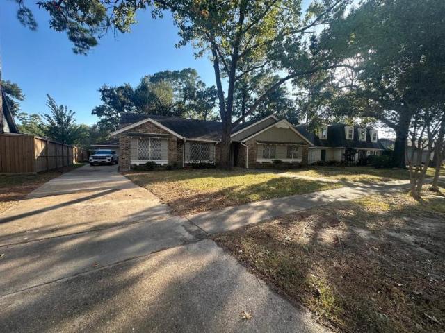 3 bedroom, Houston TX 77088 106167246