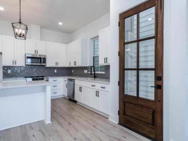 3 bedroom, Houston TX 77091 104663992