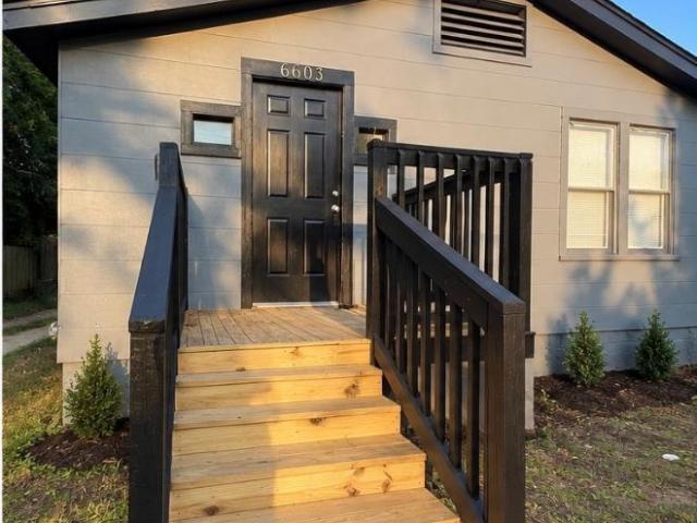 3 bedroom, Houston TX 77028 106216537