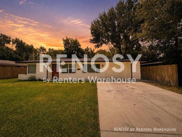 3 bedroom, Houston TX 77033 105209051
