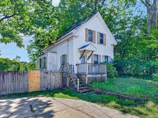 3 bedroom, Holbrook MA 02343 105562099