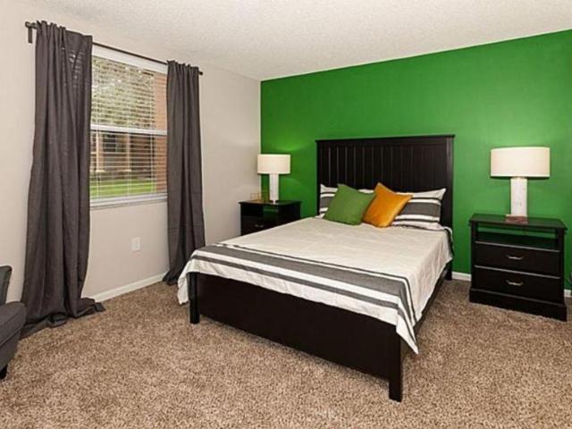 3 bedroom, Hollywood FL 33025 96572637