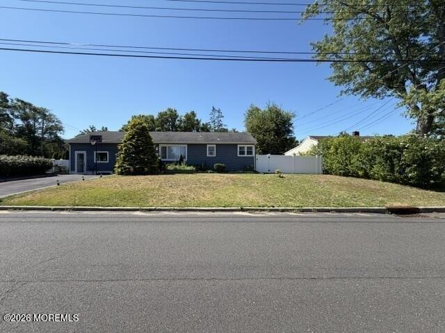3 bedroom, Holmdel NJ 07733 105274449