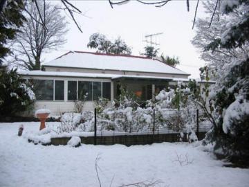 3 Bedroom Home 16 Week Winter Lease or 12 month lease available