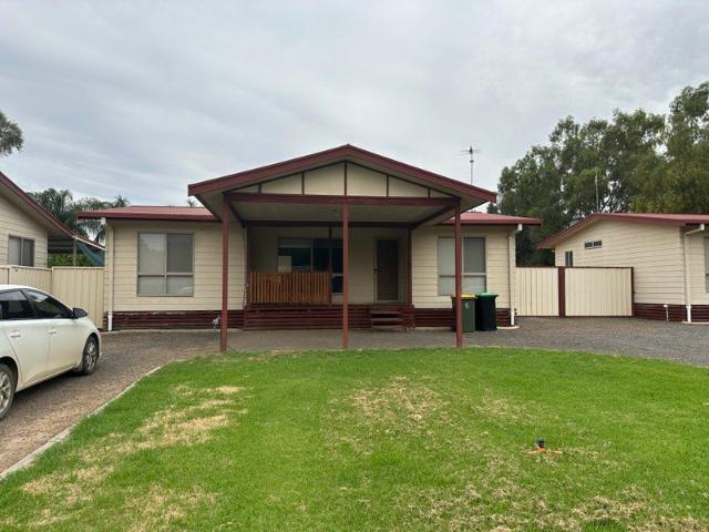 3 bedroom Home