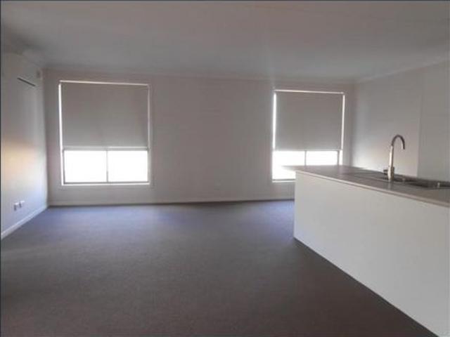 3 BEDROOM HOME WEST TAMWORTH LOCATION