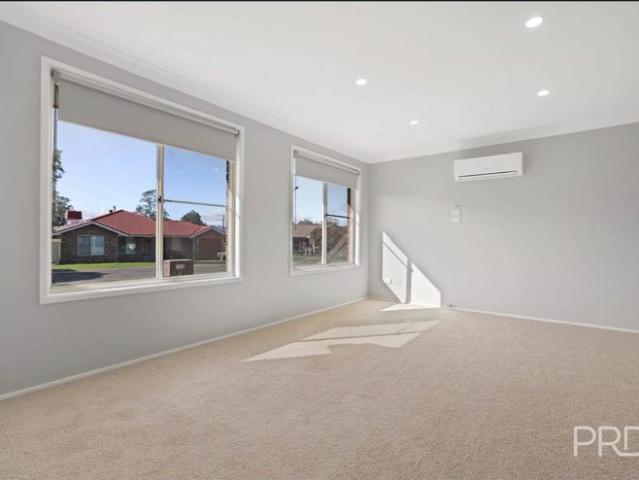 3 BEDROOM HOME WESTDALE LOCATION
