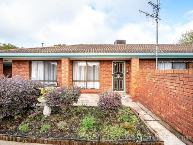 3 bedroom home with a bungalow