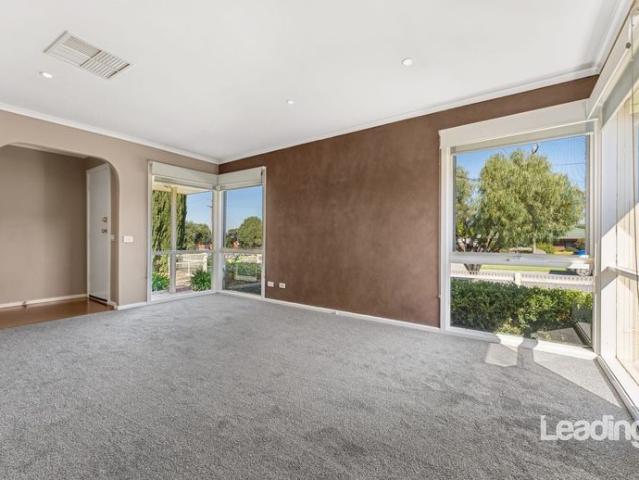 3 Bedroom Home With A Spacious Yard