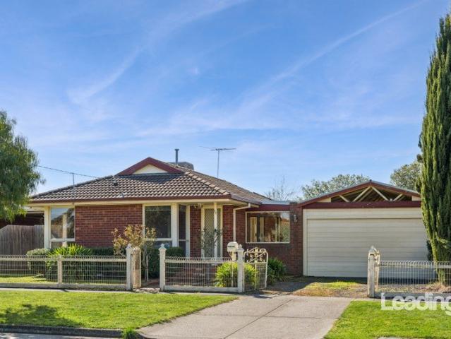 3 Bedroom Home With A Spacious Yard
