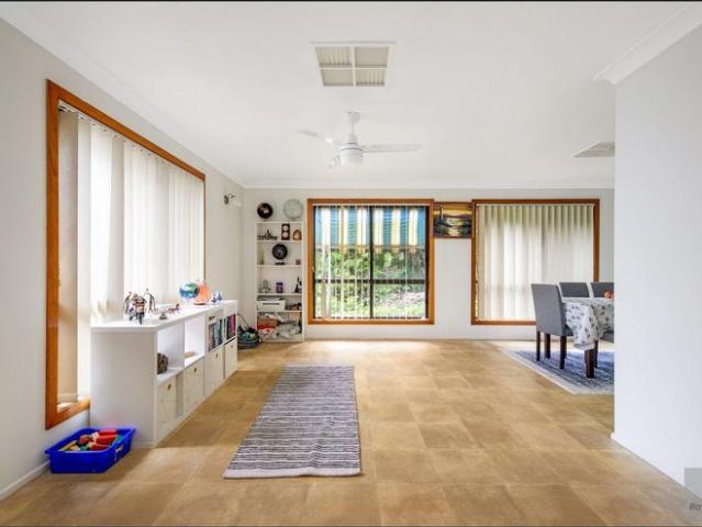 3 Bedroom Home with a Pool in Taranganba