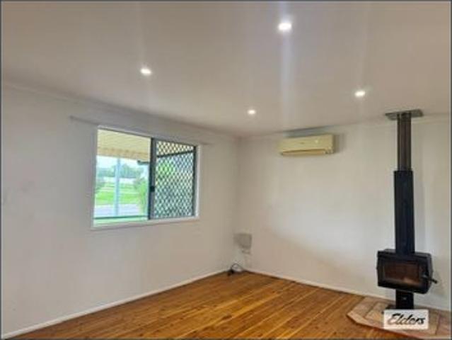 3 Bedroom Home with Double Bay Shed & Large Yard!