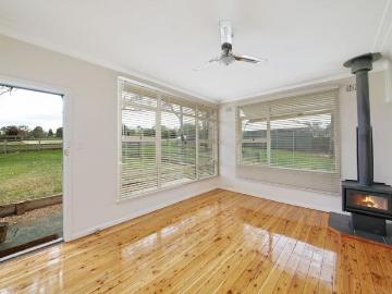 3 BEDROOM HOME WITH HUGE 4 CAR GARAGE