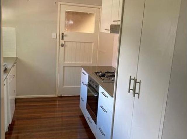 3 Bedroom Home with Large Backyard in Central Cleveland