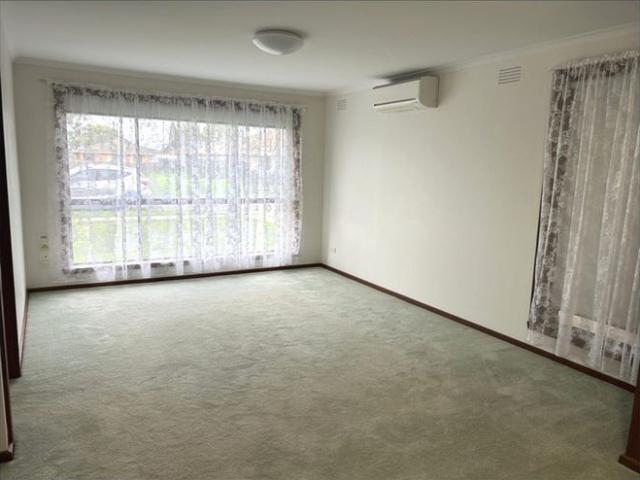 3 Bedroom Home with Large Backyard